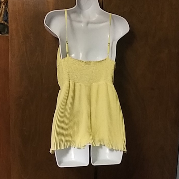 KAELYN MAX YELLOW RHINESTONE AND BEADED TOP - Picture 11 of 11